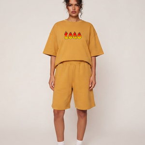 Artículo en Oferta: Conjunto de 2 Piezas para Mujer, 100% Algodón, Color Sólido, Camiseta Holgada y Pantalones Cortos con Hombros Caídos - Product Image 1