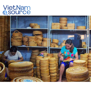 Eco-Friendly Handmade Rattan Crossbody <b>Bags</b> <b>Women</b> <b>Accessories</b> - Handicraft Vietnam Source - Product Image 5