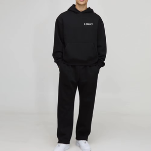 Conjunto Deportivo de Dos Piezas Personalizado con Diseño OEM, Sudadera Ajustada de Algodón Grueso y Pantalones Deportivos Bordados para Hombre - Product Image 1