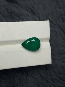 Émeraude naturelle de forme poire, vert vif, qualité supérieure, pierre précieuse non montée - Product Image 2