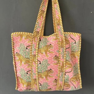 Sac fourre-tout matelassé en coton, imprimé floral botanique, sac à bandoulière de style bohème pour le marché - Product Image 6