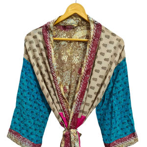 ชุดคลุมกิโมโนผ้าไหมหรูหราแบบปะติดปะต่อ ใช้คลุมบิกินี่หรือใส่นอน ชุดคลุมยาว ทำด้วยมือจากผ้าไหมซารีอินเดียวินเทจรีไซเคิล - Product Image 1