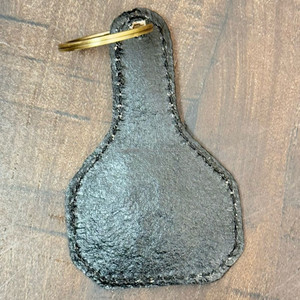 Nouvel arrivage de porte-clés en cuir sculpté à la main porte-clés mignon en cuir de forme exotique accessoires en cuir usiné porte-clés mignon pour unisexe - Product Image 6