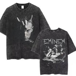 สำหรับผู้ชาย เสื้อยืดคอกลมผ้าฝ้ายสีดำแขนสั้นทรงสปอร์ตพร้อมโลโก้ด้านหน้า - Product Image 2