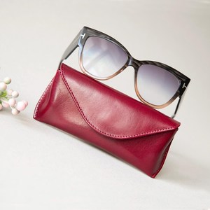 Étui de protection pour lunettes de soleil en cuir véritable de luxe, fait main et cousu à la main, vente en gros LGC-0028 - Product Image 1