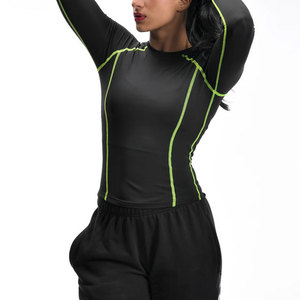 Camiseta Deportiva de Compresión con Alto Contenido de Elastano para Mujer, Ajustada, Manga Larga, Absorbe la Humedad, Poliéster/Nailon, Ajuste Ceñido al Cuerpo - Product Image 4