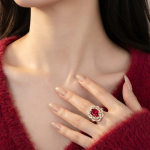 Bague de fiançailles classique en or blanc massif 14 carats, diamant naturel de forme ovale, de haute qualité et précieuse, pour femme. - Product Image 4