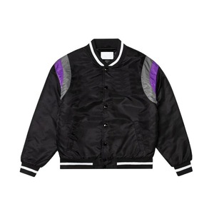 Veste universitaire noire en satin pour homme avec empiècements violet et gris, coupe classique, col rabattu, fermeture simple boutonnage - Product Image 1