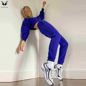 Conjunto de Top Corto y Pantalones Deportivos para Mujer, Traje Cómodo para Gimnasio, Ejercicio, Fitness y Uso Diario Informal, Color Azul - Product Image 3