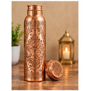 Botella de Agua de Cobre Hecha a Mano con Diseño de Flor de Loto, Termo Portátil de Viaje con Tapa - Product Image 4