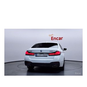 BMW Serie 5 530i XDrive M Sport 2023, Volante a la Izquierda, Caja de Cambios Automática, 39,889 km - Product Image 4