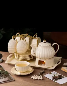 Britse Handvat Keramische Theepot Met Kaars Verwarming Base Set Europese Porselein Koffie Pot Afternoon Tea Set Woondecoratie
