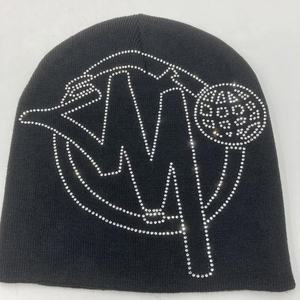 Gorro de invierno con diamantes de alta calidad para mujer, gorro de punto cálido hecho a mano a la moda con diamantes de imitación, gorro de punto Jacquard - Product Image 2