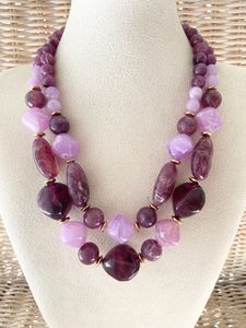 Collar de Resina APEX ALIGN Premium, Hecho a Mano, Elegante y Bonito, Joyería con Colgante para Mujer, Regalo, Certificado por Terceros, Venta al Por Mayor Personalizada - Product Image 2