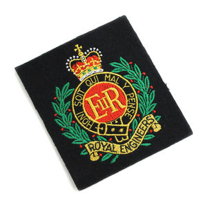Insignias Bordadas a Mano con Hilo Metálico para Blazers, Hechas a Medida, Venta al Por Mayor, Uniformes Ceremoniales, Tela de Lona de Alta Calidad, Personalizadas - Product Image 3