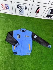 Chaqueta Varsity Personalizada con Bordado, Capucha, Mangas de Cuero, Botones, Estilo Letterman de Béisbol - Product Image 6