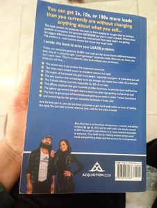 $100M Leads de Alex Hormozi, Guía de Estrategia de Marketing en Inglés, Libro de Estrategia de Funnel de Ventas, 280 Páginas - Product Image 3