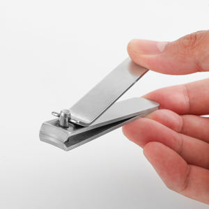 กรรไกรตัดเล็บสแตนเลสแบบกำหนดเอง ใบมีดโค้ง/ตรง ด้ามจับหลากสี ออกแบบฉลากส่วนตัว สำหรับใช้กับนิ้วมือและนิ้วเท้า - Product Image 6