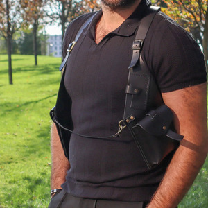 Bolso Bandolera de Piel Genuina Premium, Unisex, con Correa Ajustable de Alta Calidad para Exteriores - Product Image 2