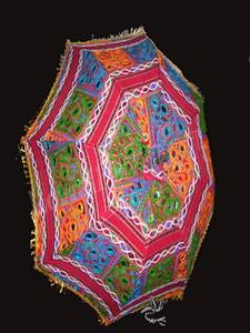 Sombrilla Plegable Lowellcraft para Niños, Diseño Bohemio Tradicional Indio de Alta Calidad, Varillas de Aleación, Control Manual - Product Image 3