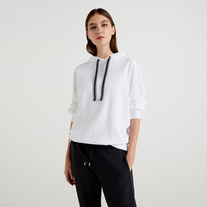 Sudaderas con Capucha Unisex de Alta Calidad, 100% Algodón, Sin Etiquetas, con Bolsillos Grandes, Personalizables con Bordado - Product Image 4
