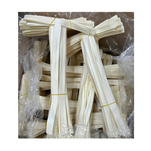Porte-gobelets en bambou écologique fait main pour servir des boissons portables dans les cafés et les restaurants - Product Image 1