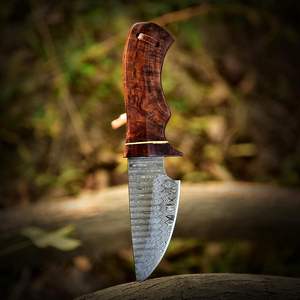 Cuchillo de Caza de Hoja Fija de Acero de Damasco Hecho a Mano con Mango de Madera y Hoja de Punta Caída, con Funda de Cuero, Grado Industrial OEM ODM - Product Image 2