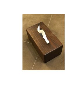 Boîte à mouchoirs décorative en bois avec finition naturelle pour la maison et l'hôtellerie - Product Image 6