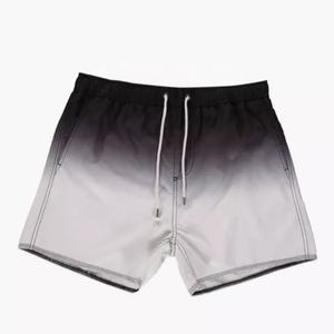 กางเกงขาสั้นบาสเก็ตบอลสำหรับผู้ชายกางเกงขาสั้นวิ่งลำลองระบายอากาศขนาดพิเศษพิมพ์ลายสกรีนซับลิเมชันออกแบบโลโก้ได้ตามต้องการ - Product Image 1