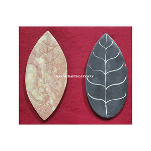 Manufacturer And Supplier Handmade Best Quality Soapstone <b>Incense</b> <b>Stick</b> <b>Holder</b> Leaf Shape With Black Carving Design For Gifting - Product Image 6