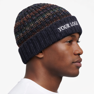 Bonnet en tricot côtelé texturé multicolore avec logo personnalisé OEM, bonnet unisexe tricoté à la main avec logo brodé, bonnet d'hiver multicolore - Product Image 2