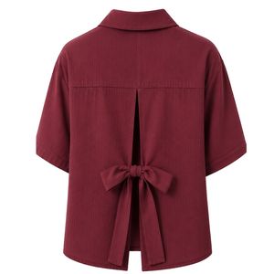 Camisa Corta Bordada Color Borgoña Personalizada para Mujer, Blusa Casual de Verano con Botones y Manga Corta, Top de Moda con Logotipo Personalizado en Mezcla de Lino - Product Image 2