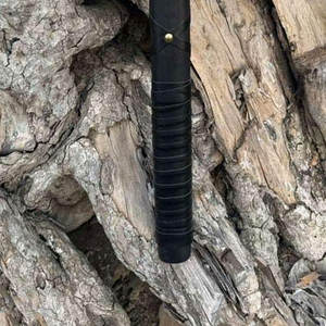 ขวานไวกิ้ง ใบมีดเหล็กกล้าคาร์บอนอุตสาหกรรม ดีไซน์สแกนดิเนเวียนที่ได้รับแรงบันดาลใจจากความเป็นเอกลักษณ์ ผลิตด้วยไม้ สำหรับใช้งานกลางแจ้ง สะสมหรือตั้งโชว์ - Product Image 5