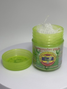 HONGTHAI Compuesto Herbal de Mentol, Alcanfor y Borneol, Extracto Silvestre, Empaque en Caja, Grado Alimenticio, Fórmula Inhalable Tailandesa 1 - Product Image 4