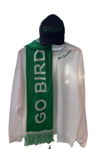 Bufanda Larga con Flecos de Pájaro para Niñas, Hecha a Medida, Súper Suave, 100% Acrílico, 9 x 60 Pulgadas, Colores y Logotipo Personalizables - Product Image 5