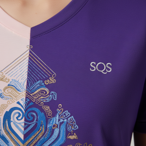 เสื้อยืดคอวีผ้าฝ้ายสำหรับผู้หญิง พรีเมียม 200 GSM - ลาย SQS สีชมพูและสีม่วง - Product Image 3