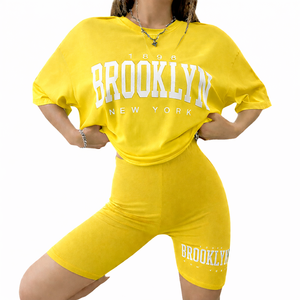 Ensemble T-shirt et short pour femme, style décontracté moderne, en coton 100%, respirant, léger, pour tous les jours - Product Image 1