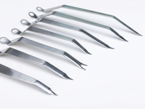 Juego de 7 Retractores Dobles Curvos de Acero Inoxidable Ortopédico de Calidad Premium para Cirugía Total de Cadera Mínimamente Invasiva, Clase I CE ISO - Product Image 2