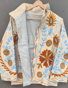 Jaquetta Boarded Suzani, broderies florales brodées à la main, coton respirant, respectueux de l'environnement, col mandarin, manches longues, tricot d'hiver - Product Image 2