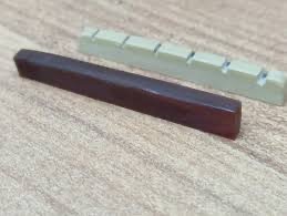 Nueces y Soportes de Guitarra de Cuerno de Búfalo de Alta Calidad - Product Image 2