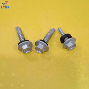 Vis en Dacromet durables et résistantes à la corrosion pour l'installation de systèmes de montage solaire - Product Image 5