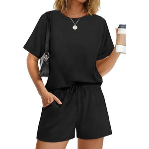 Elegante Conjunto de Shorts de Verano 2026 para Mujer, Traje Corto Casual de Dos Piezas con Top Moderno, Tela Transpirable y Diseño para Uso Diario - Product Image 1
