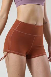 Shorts de yoga sans couture taille haute personnalisés en gros, respirants, effet froncé aux fesses, pour la gym, le fitness et la course à pied - Product Image 3
