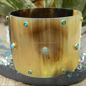 Alta demanda, brazaletes de cuerno de búfalo con acabado natural, pulseras, joyería a precios asequibles, brazalete hecho a mano, pulsera a granel - Product Image 1