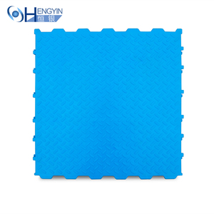 Nuevo Modelo de Piso Plástico Sin Costuras HengYin HY-F008/HY-F009 para Granjas de Cerdos, Cabras y Ovejas - Superficie Lisa, Capacidad de 350 kg+, 100% Reciclable - Product Image 4