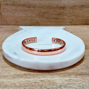 Brazalete de Aluminio Pulido Hecho a Mano, Modelo Kada, para Hombre y Mujer, Diseño Trenzado, Joyería Moderna para Regalo Religioso - Product Image 1