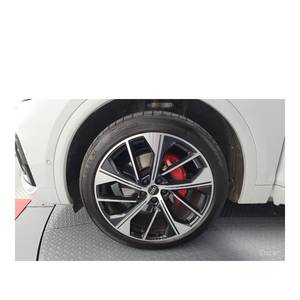 Audi SQ5 3.0 TFSI quattro Sportback 2022/3 con Volante a la Izquierda, Caja de Cambios Automática, Asientos de Cuero, Cámara Trasera - 21,872 km - Product Image 5