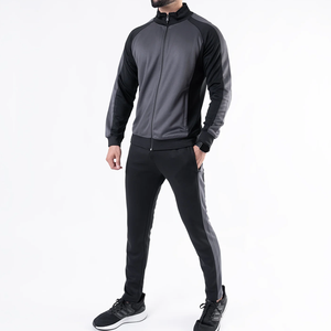 Ensemble survêtement coupe-vent personnalisé surdimensionné imprimé et brodé – Tenue de sport décontractée deux pièces élégante, respirante et écologique 100 % - Product Image 1