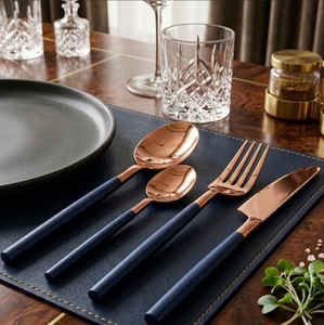 Ensemble de couverts plaqués or rose avec manches bleus, design moderne, passe au lave-vaisselle, cuillère, fourchette, couteau, service de table, ensemble de 4 - Product Image 5