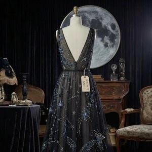 Vestido de Noche Rosa con Bordado Floral al por Mayor 2026 Precio de Fábrica Vestido de Fiesta de Tul con Mangas Volantes Elegante Vestido de Noche con Cuello en V y Malla - Product Image 2